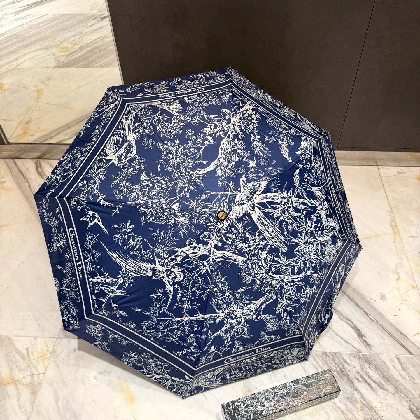 Dior UV Protection Folding Umbrella Ver.K — Photo 8