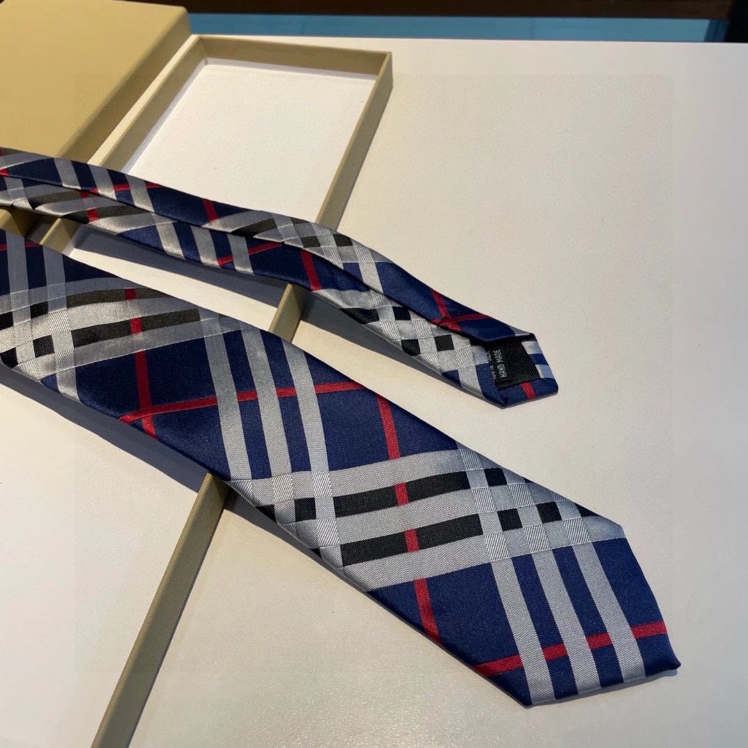 Burberry Silk Tie Ver.P — Photo 4