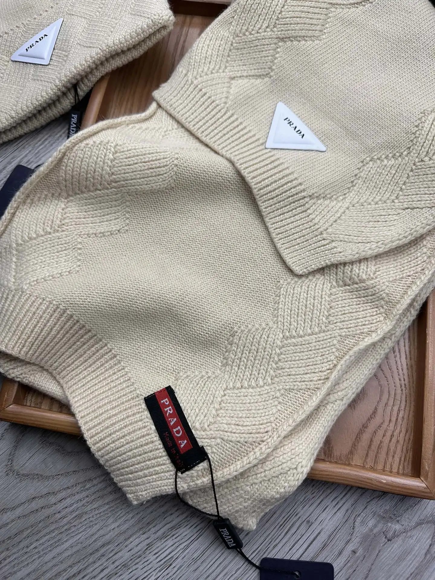 Prada Wool Rabbit Fur Scarf & Hat Set Ver.F — Photo 5