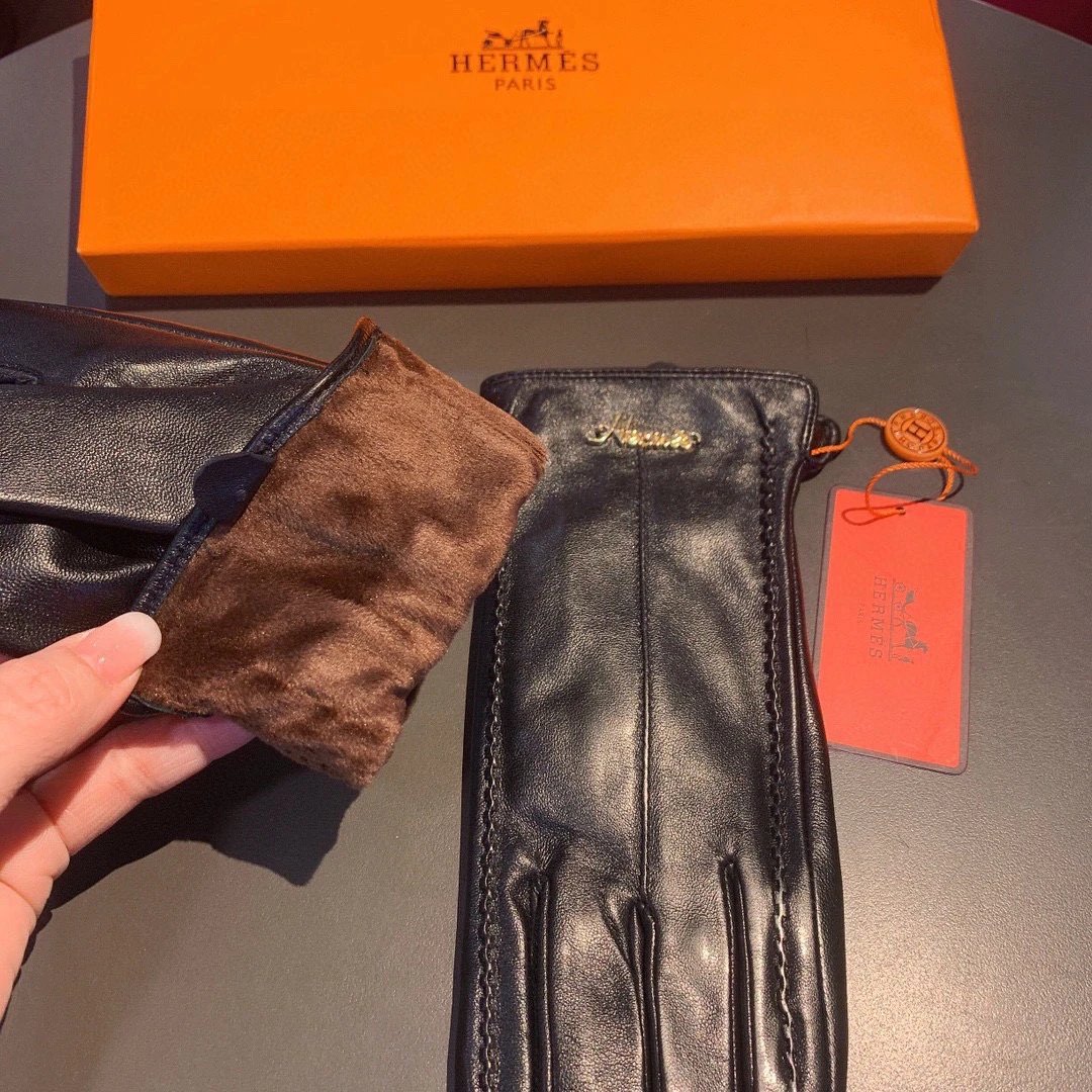Hermes Lambskin Cashmere Gloves Ver.C — QC