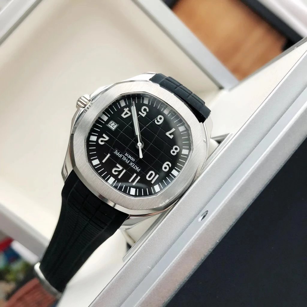 Patek Philippe Aquanaut Automatic Watch Ver.E — photo 6