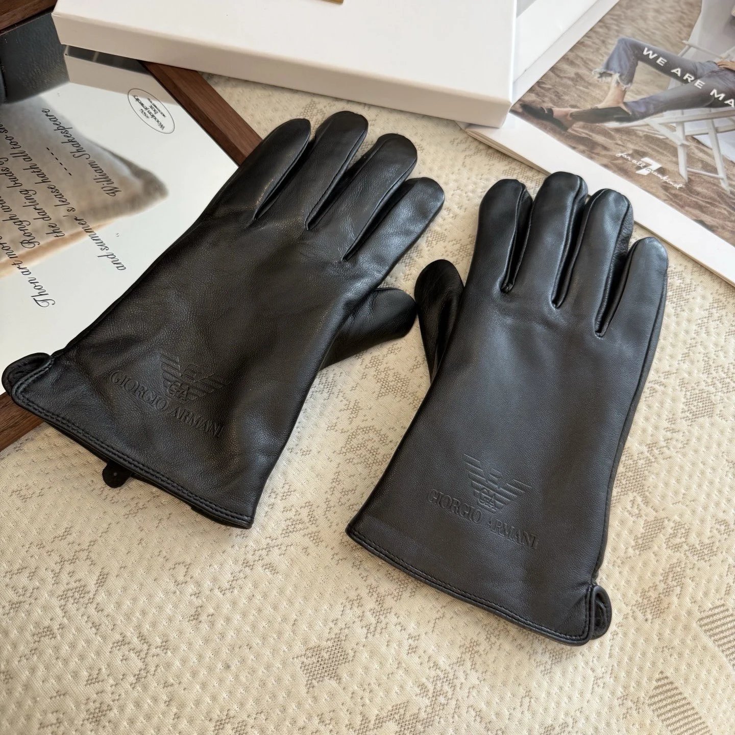 Armani Lambskin Cashmere Gloves Ver.B — Photo 7