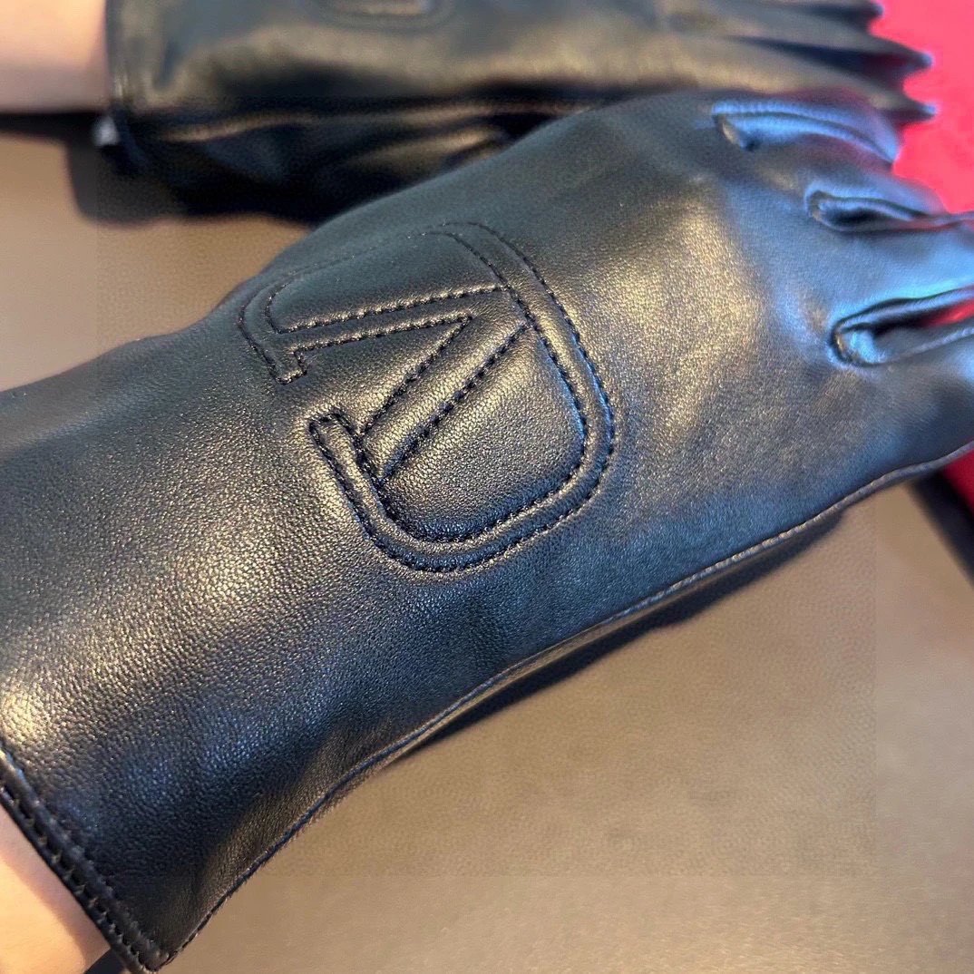 Valentino Lambskin Cashmere Gloves Ver.A — QC