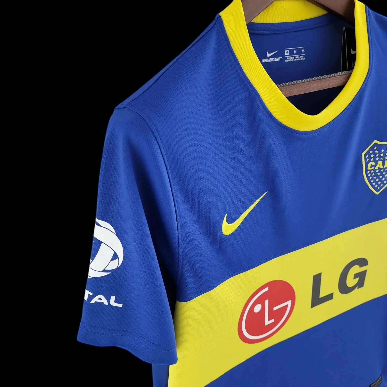 Boca Juniors 10/11 Retro Jersey — photo 4