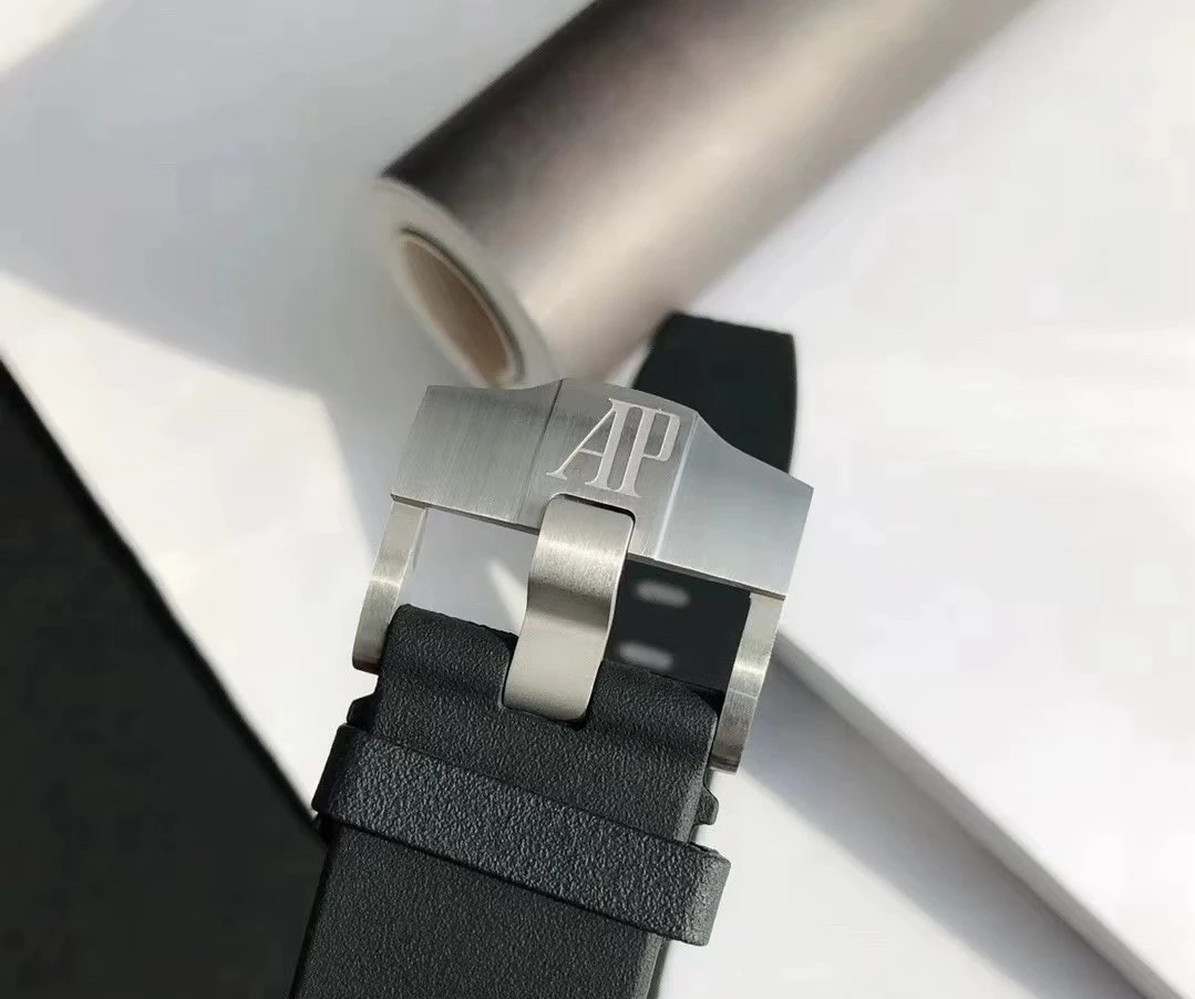 Audemars Piguet Royal Oak Offshore Automatic Watch Ver.D — Zdjęcie 7