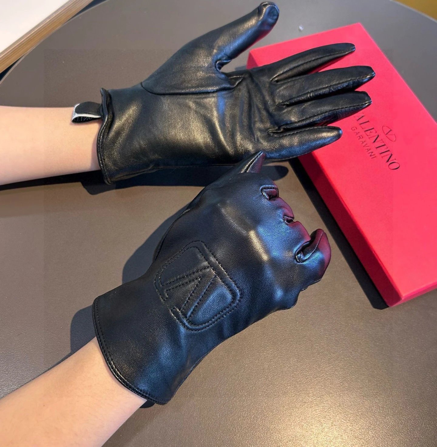 Valentino Lambskin Cashmere Gloves Ver.A — QC