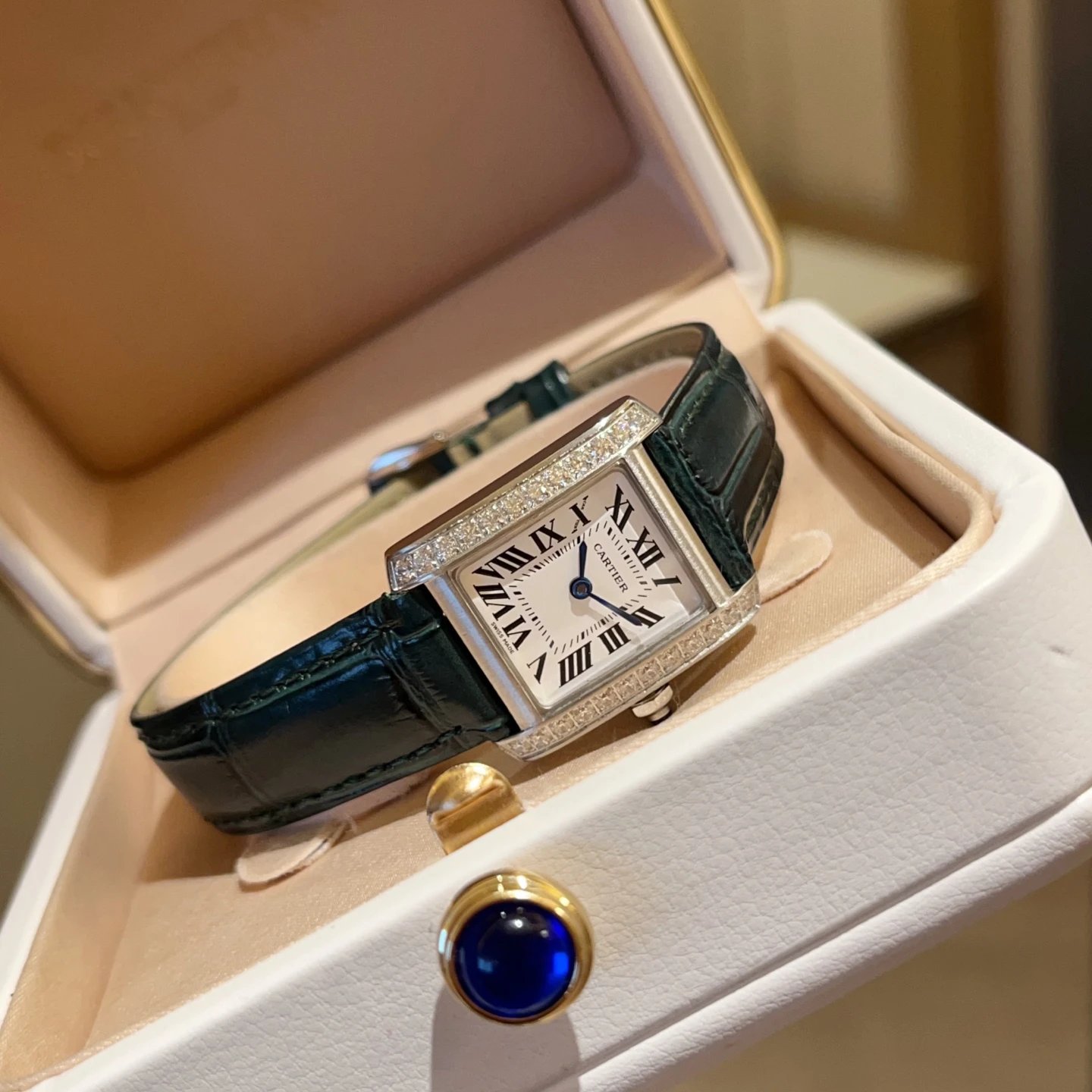 Cartier Tank Quartz Ladies Watch 21.2mm — photo 7