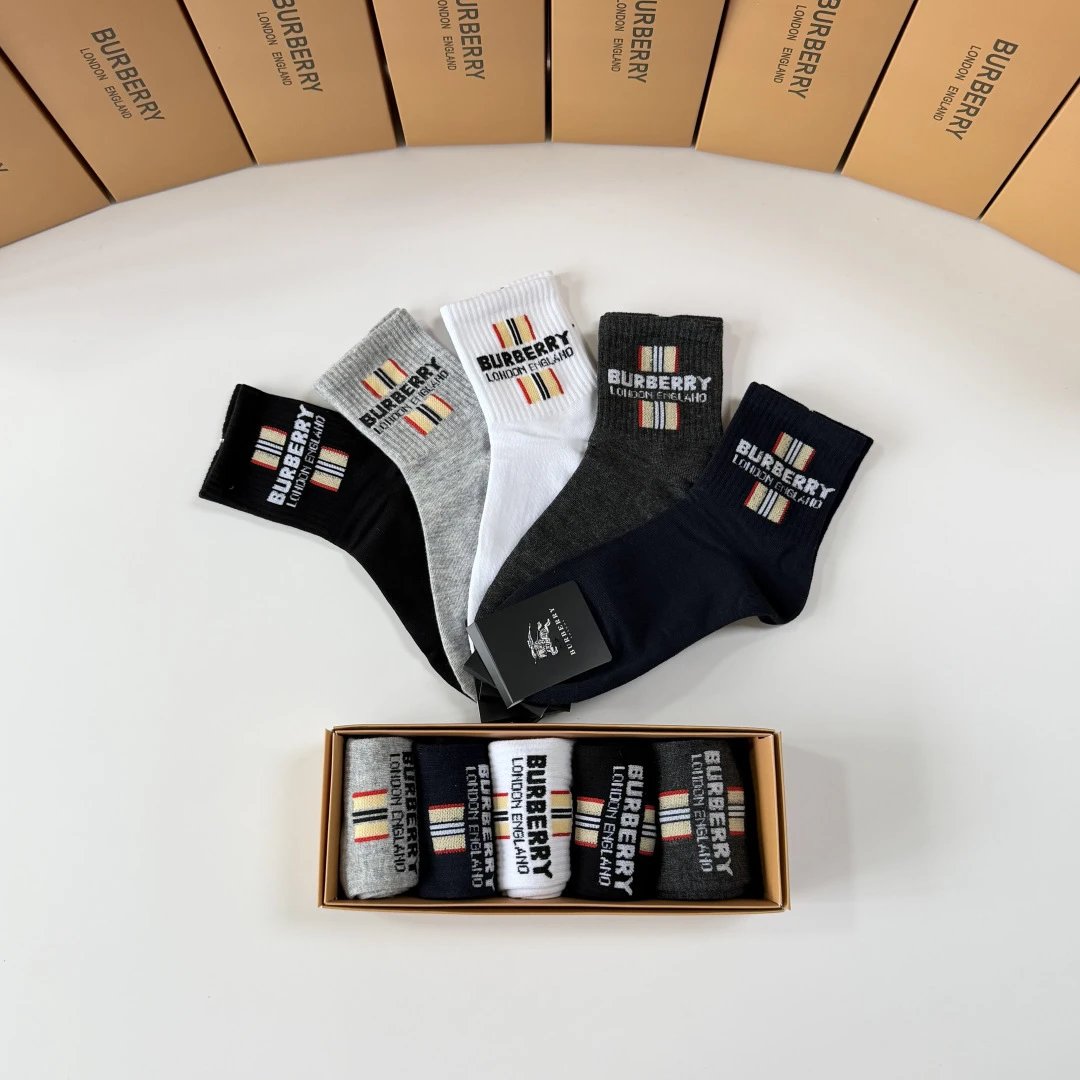 Burberry Classic Crew Socks 5-Pair Box — QC