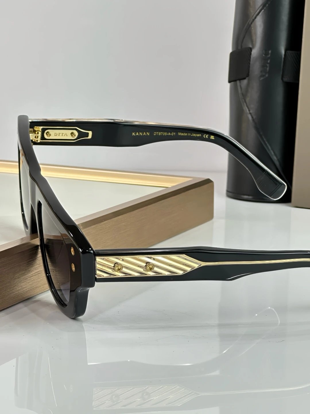 DITA Sunglasses — photo 7