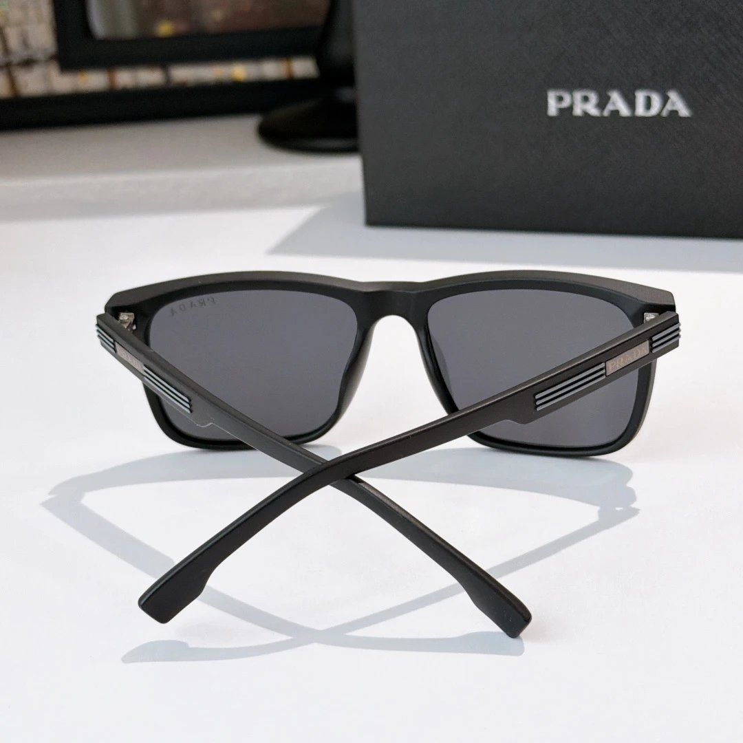 Prada 8358 Sunglasses 53-18 — QC