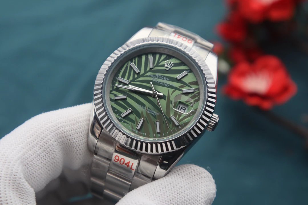 Rolex Datejust Automatic Watch 41mm Ver.L — Photo 4