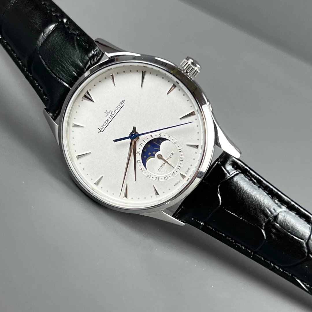 Jaeger-LeCoultre Master Automatic Watch 42mm — photo 6