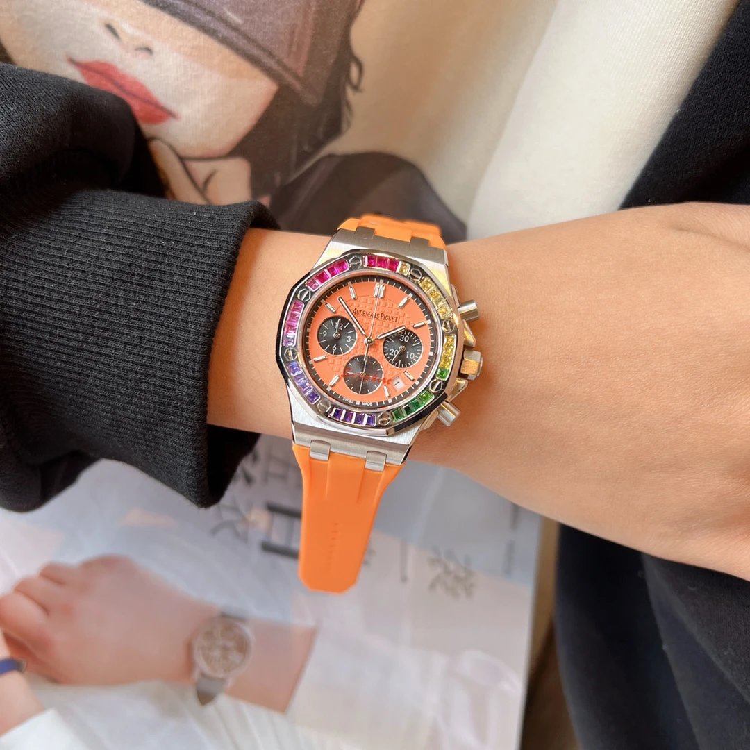 Audemars Piguet Royal Oak Automatic Ladies Watch 37mm — photo 6