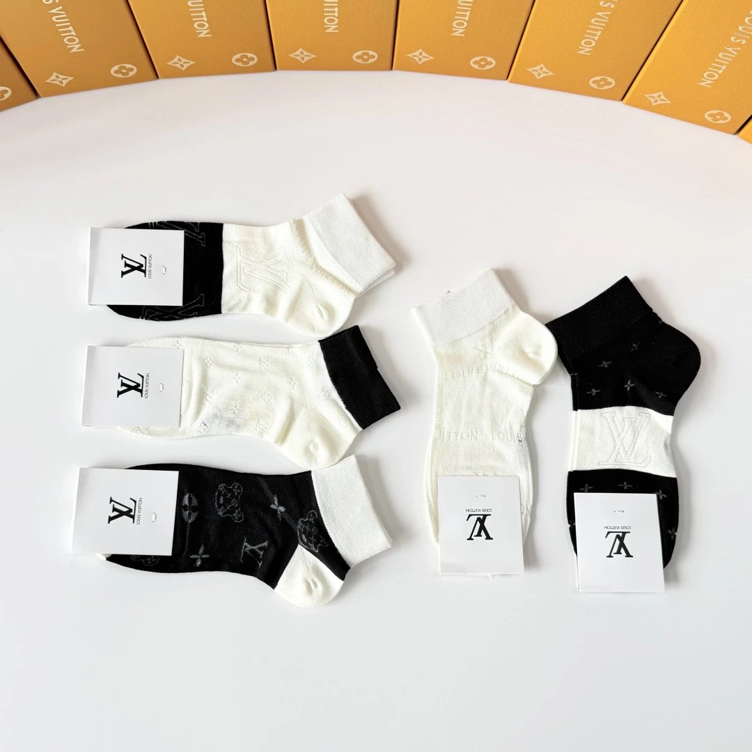 Louis Vuitton Quarter Socks 5-Pair Box Ver.C — photo 7