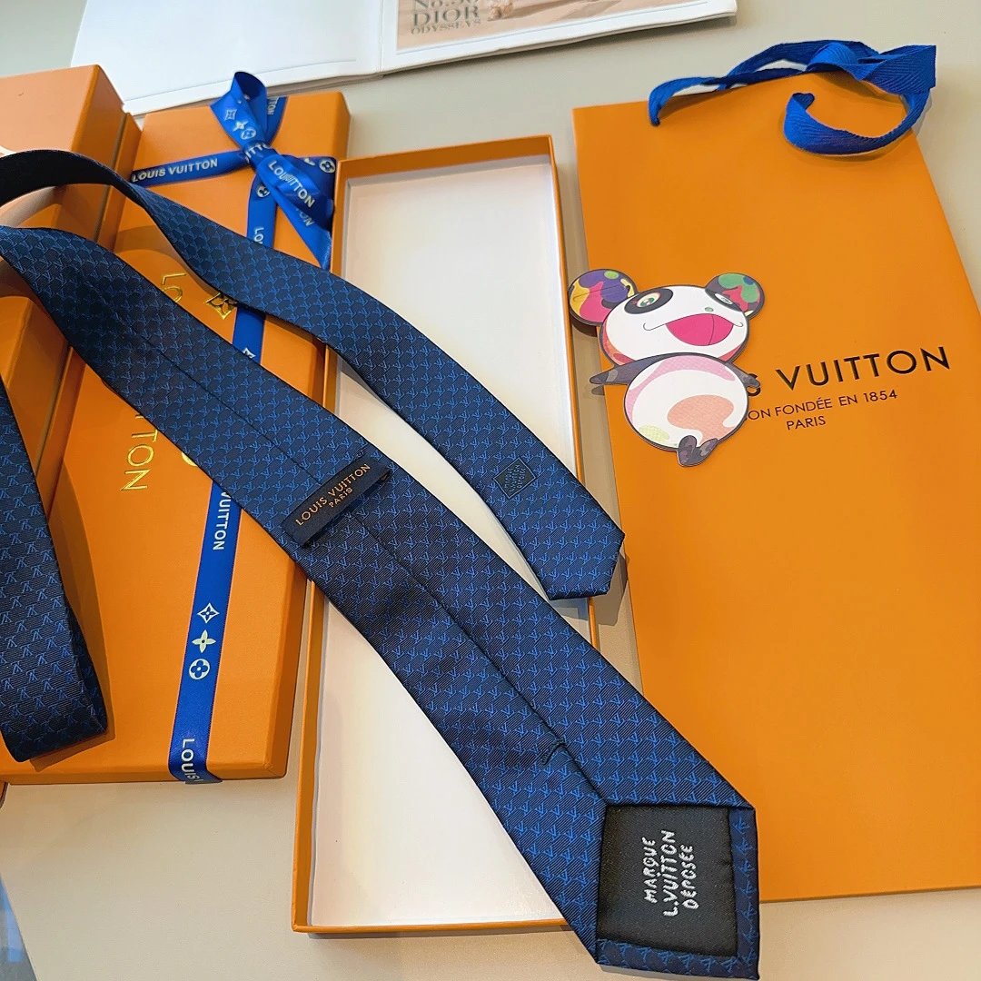 Louis Vuitton Silk Tie Ver.F — Photo 5