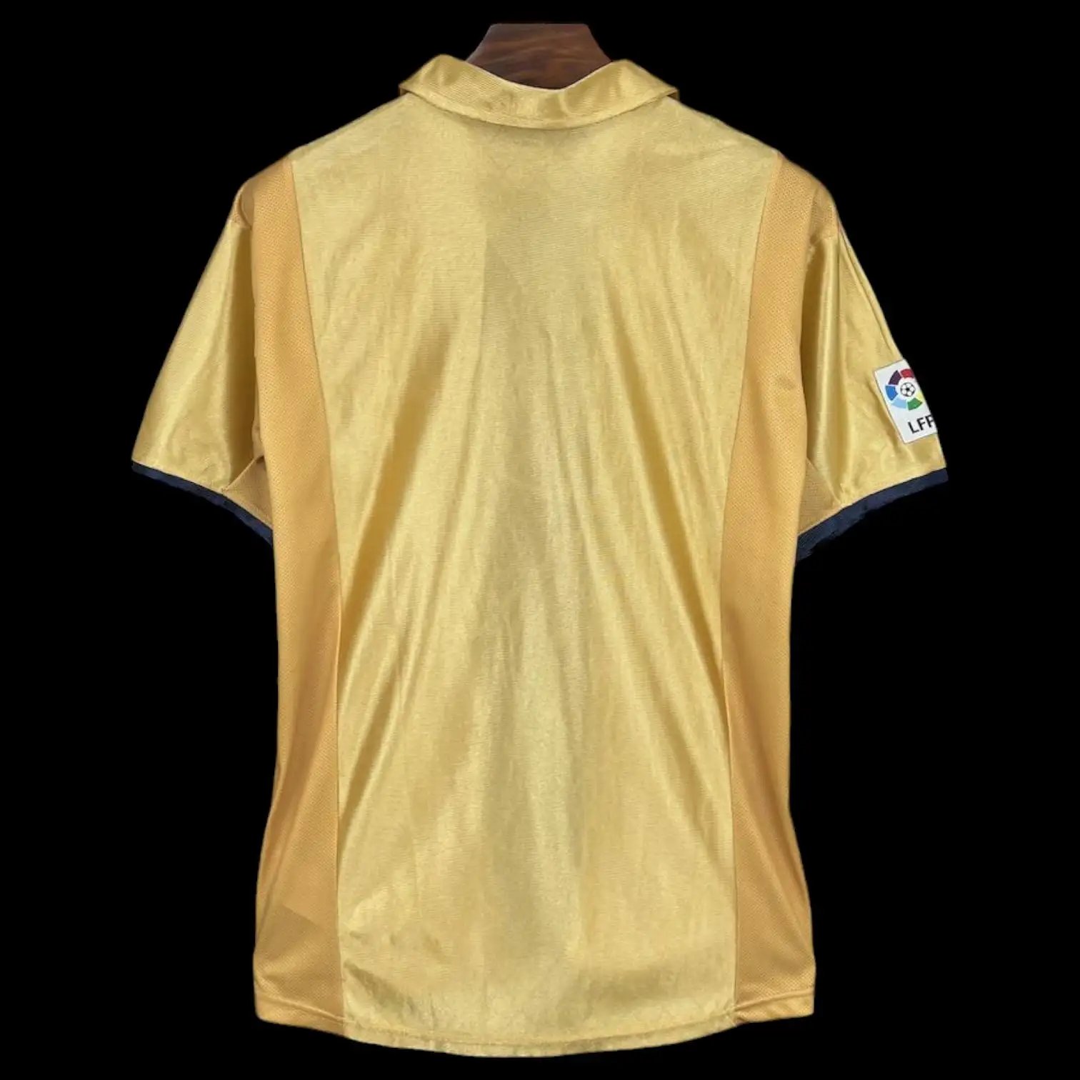 Barcelona 2002 FC Retro Jersey — Photo 2
