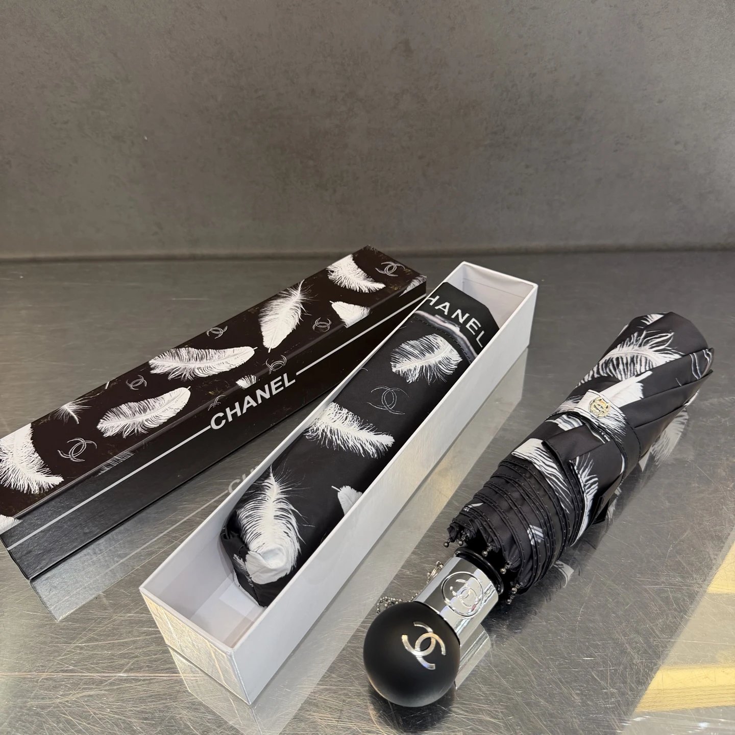 Chanel UV Protection Folding Umbrella Ver.E — Photo 6