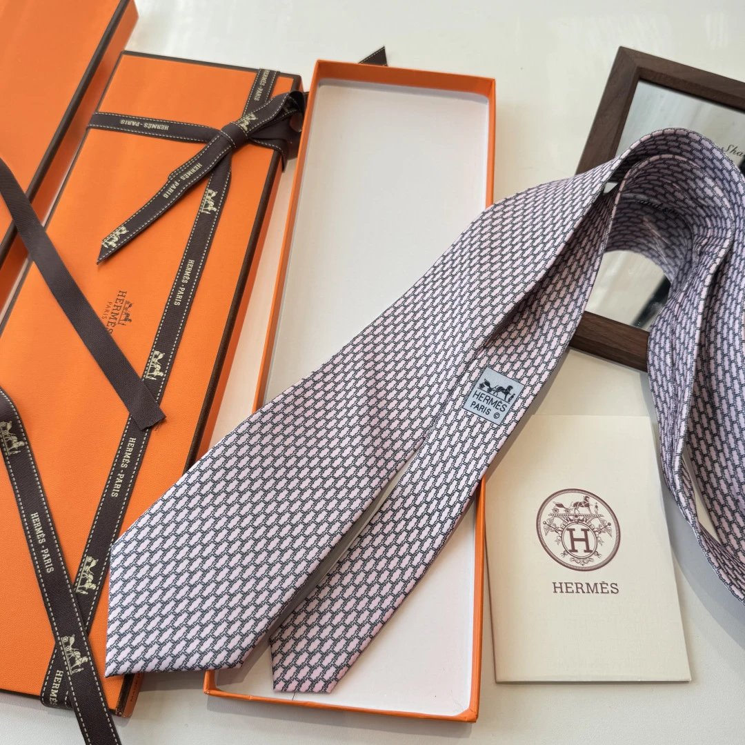 Hermes Silk Tie Ver.R — Photo 5