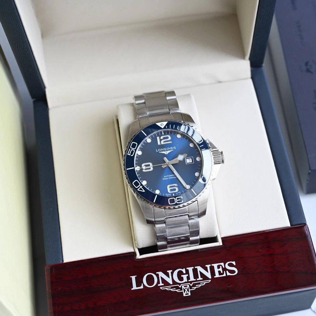 Longines Conquest Automatic Watch 43mm — photo 3
