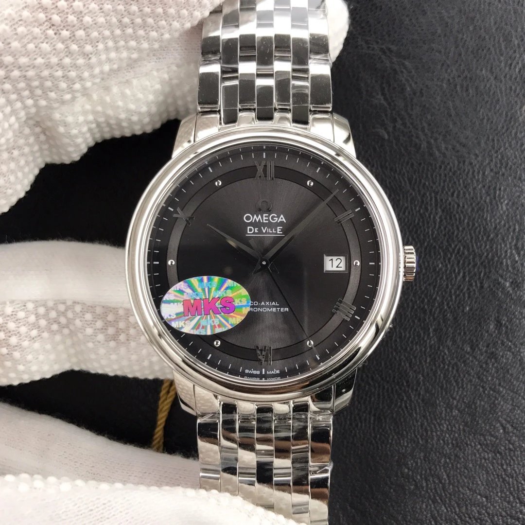 Chronometr Omega De Ville Co-Axial z czarną tarczą i srebrną bransoletą