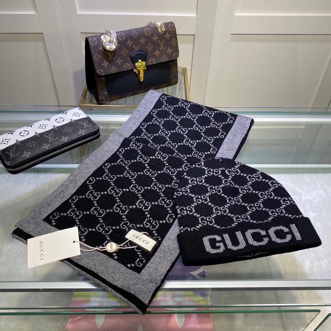 Gucci Cashmere Scarf & Hat Set Ver.F — Photo 7