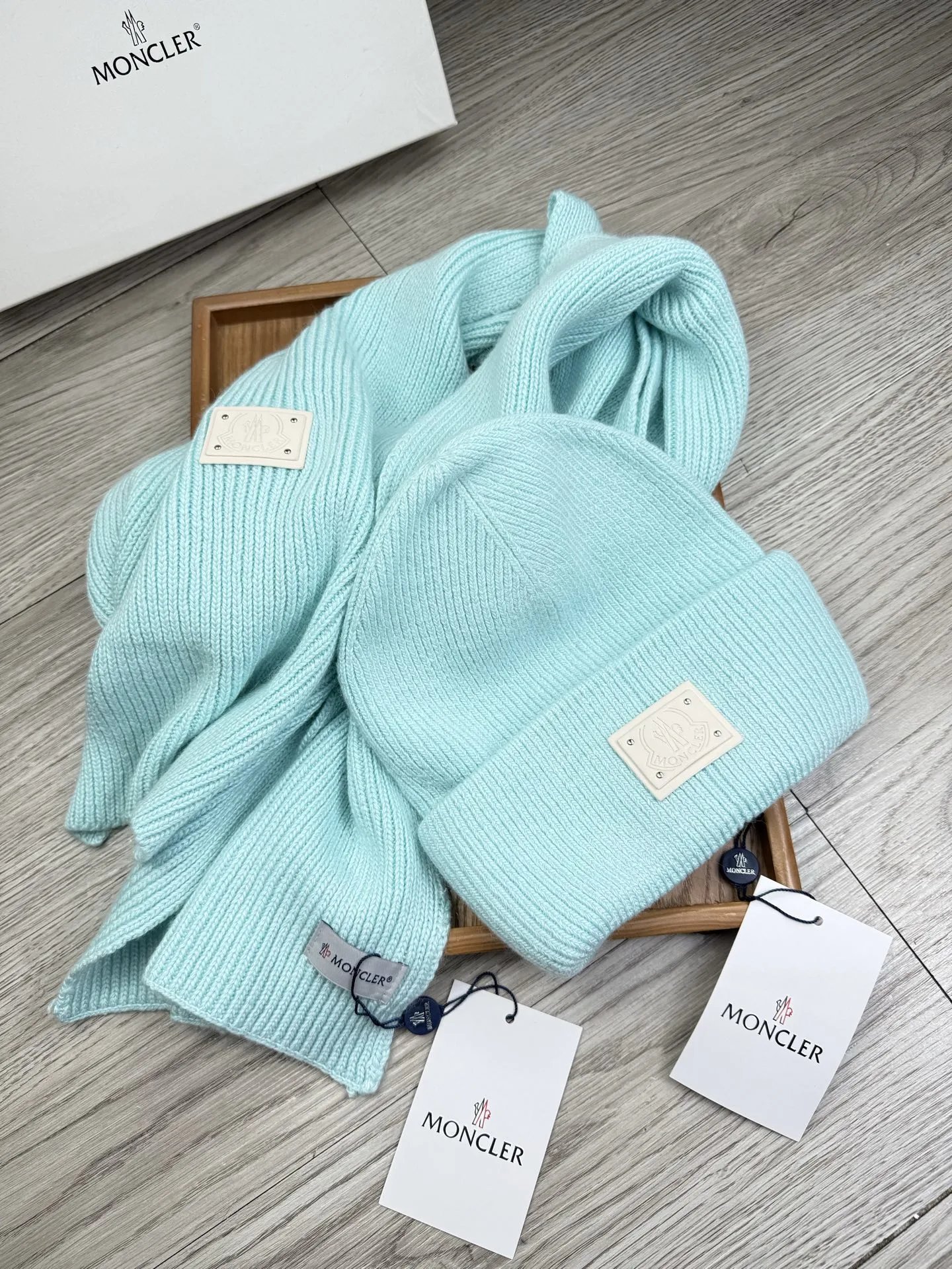 Moncler Wool Rabbit Fur Scarf & Hat Set Ver.C — Photo 9
