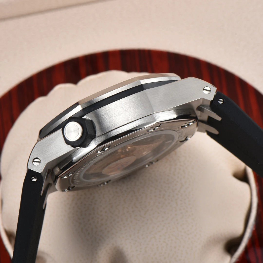 Audemars Piguet Royal Oak Offshore Automatic Watch 42mm Ver. — photo 6