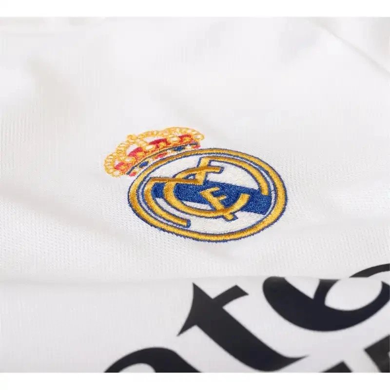 Real Madrid 23/24 Home Jersey — Photo 3