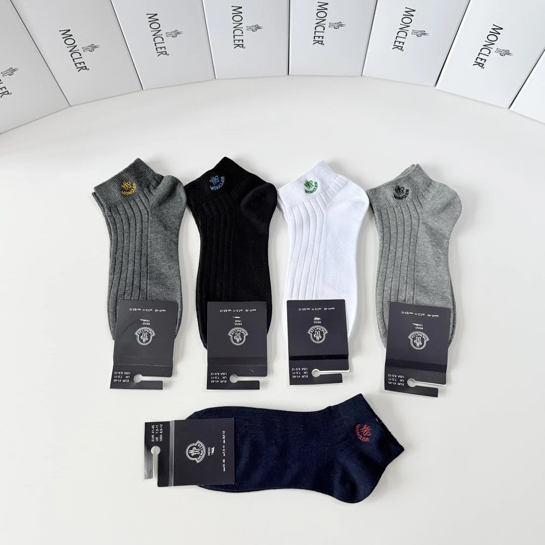 Moncler Embroidered Quarter Socks 5-Pair Box Ver.D — photo 4