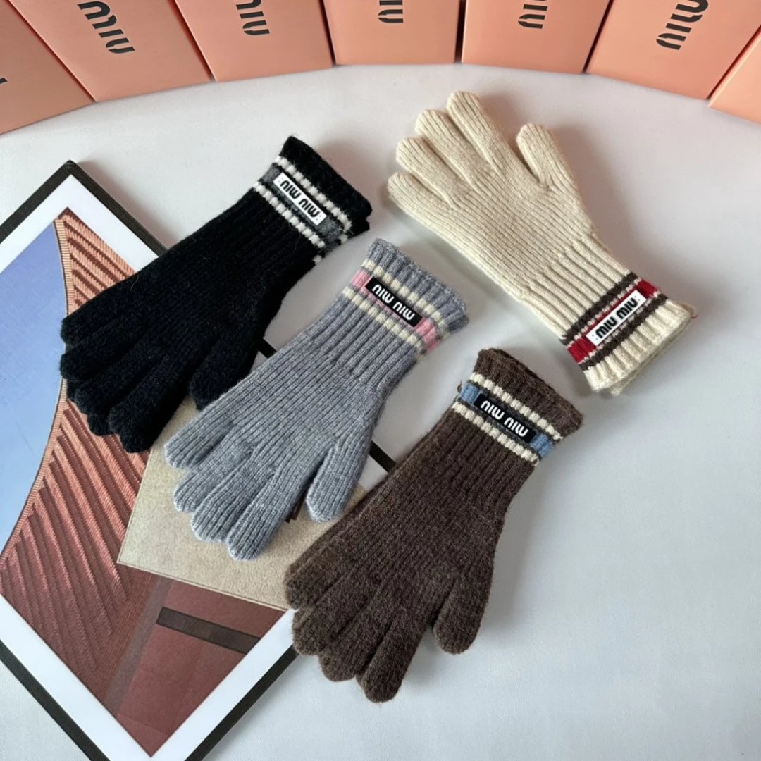 Miu Miu Gloves Ver.A — Photo 7
