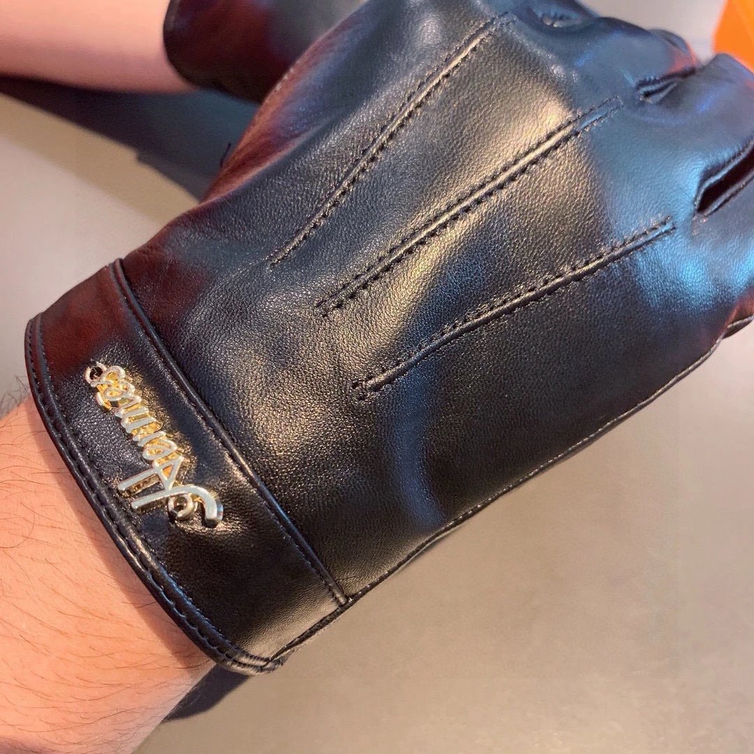 Hermes Lambskin Gloves Ver.B — Photo 3