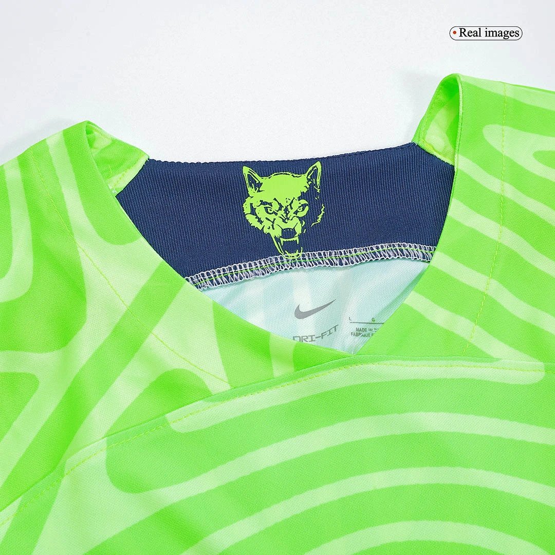 Wolfsburg VfL 22/23 Home Jersey — Photo 5
