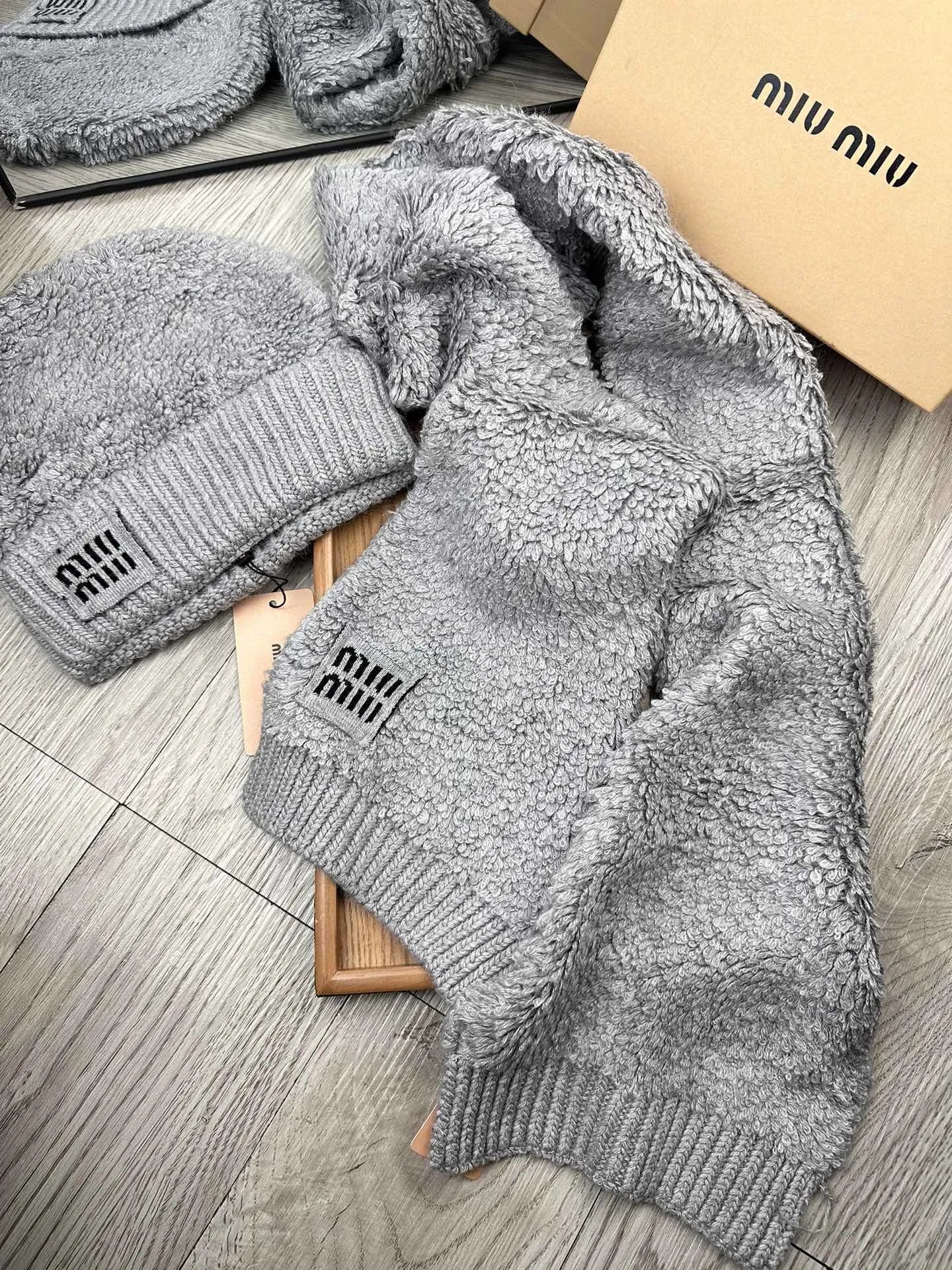 Miu Miu Wool Rabbit Fur Scarf & Hat Set Ver.E — QC
