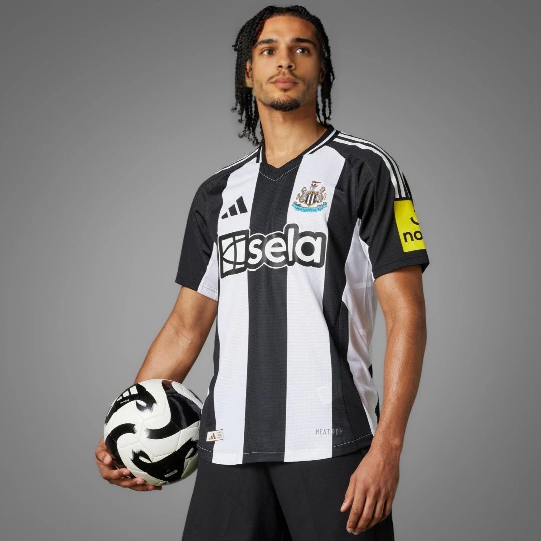 Newcastle United 24/25 Home Jersey (Player Version) — photo 3