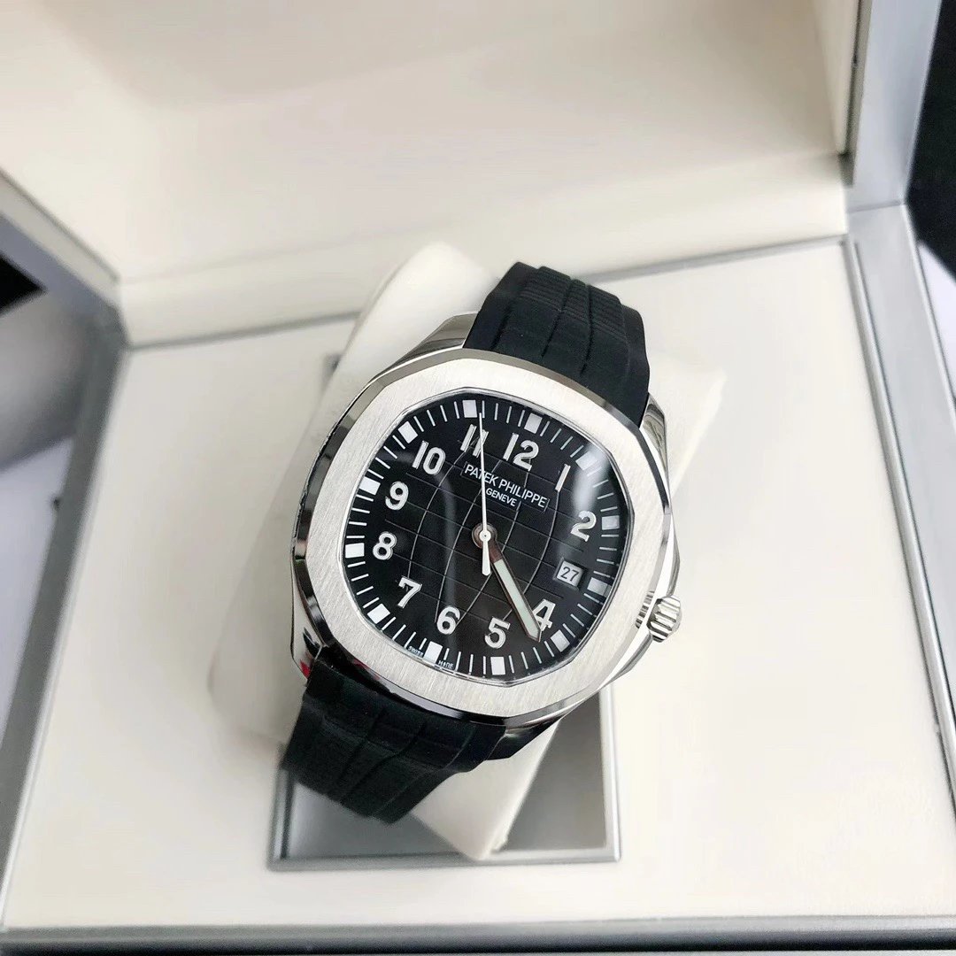 Patek Philippe Aquanaut Automatic Watch Ver.E — photo 5