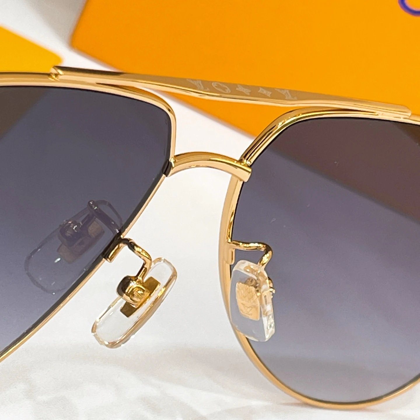 Louis Vuitton Z2106U Sunglasses 60-14-145 — QC