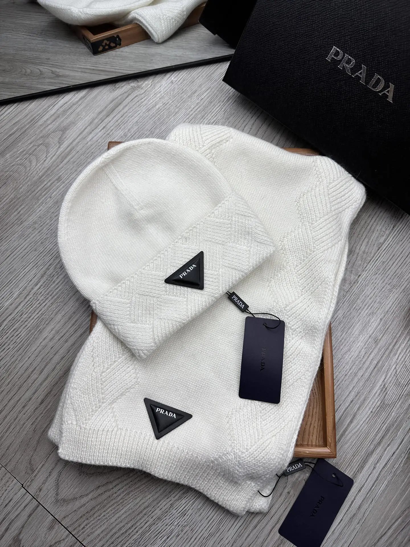 Prada Wool Rabbit Fur Scarf & Hat Set Ver.C — Photo 2