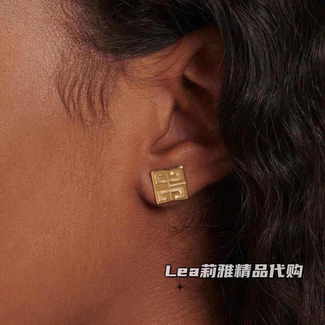 Givenchy Earrings Ver.A — photo 3