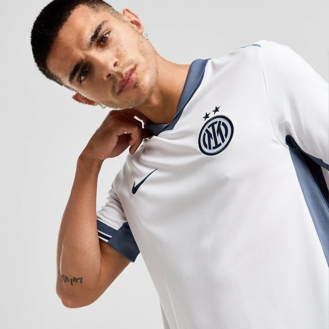 Inter Milan 24/25 Away Jersey — photo 4