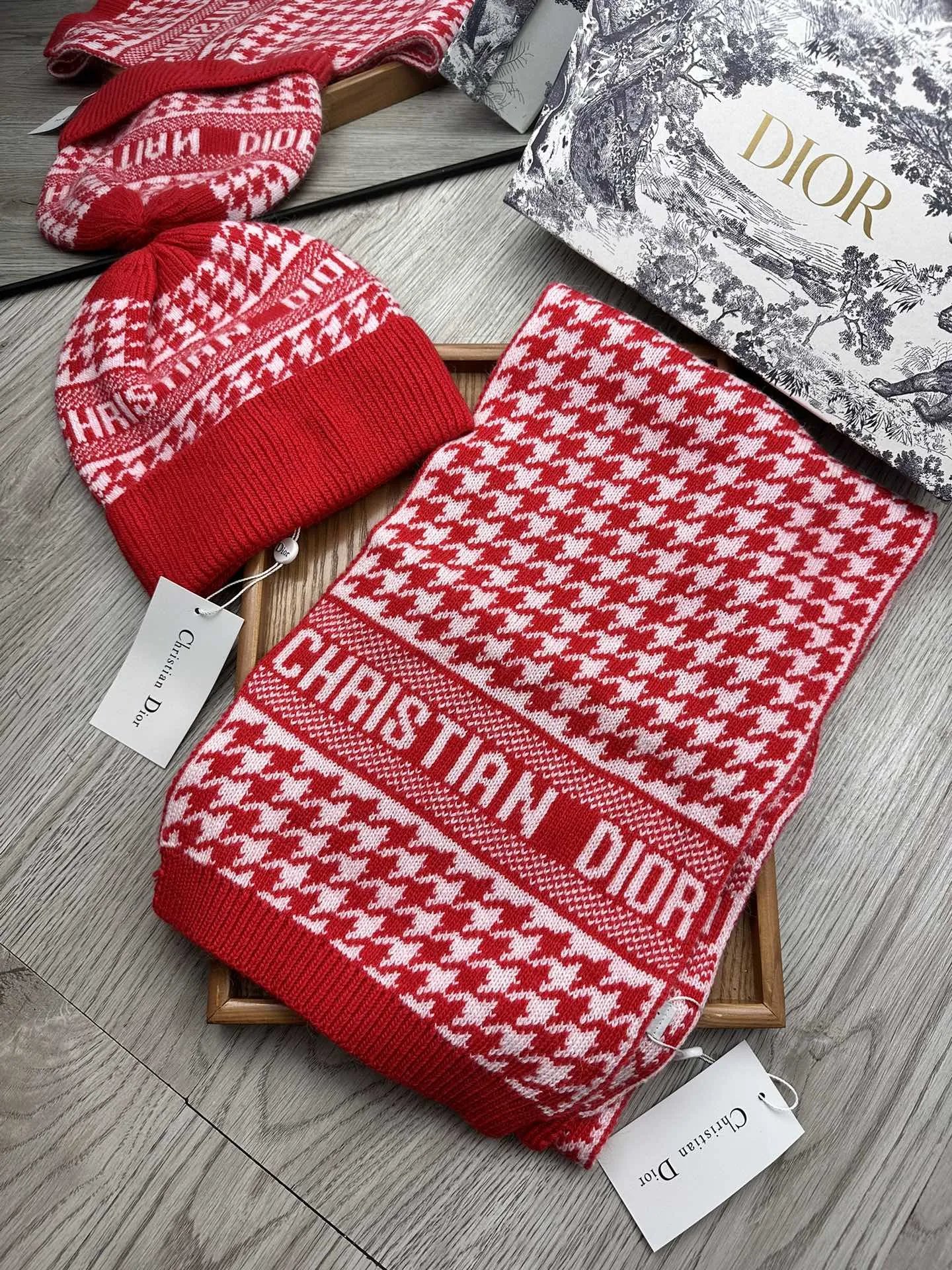 Dior Wool Rabbit Fur Scarf & Hat Set Ver.D — Photo 3