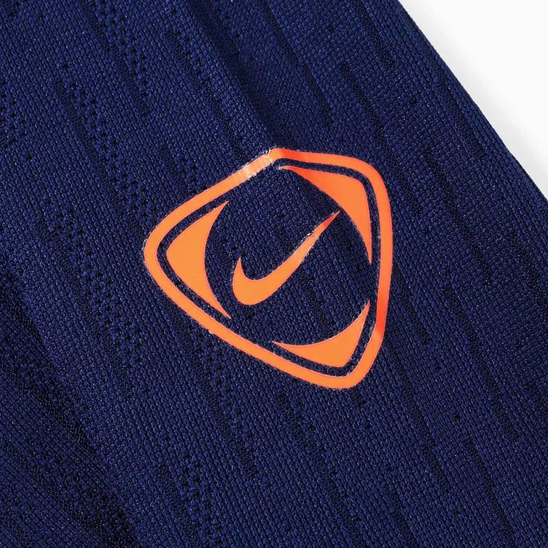 Barcelona 2025 1 4 Zip Tracksuit 26 Black Orange — QC