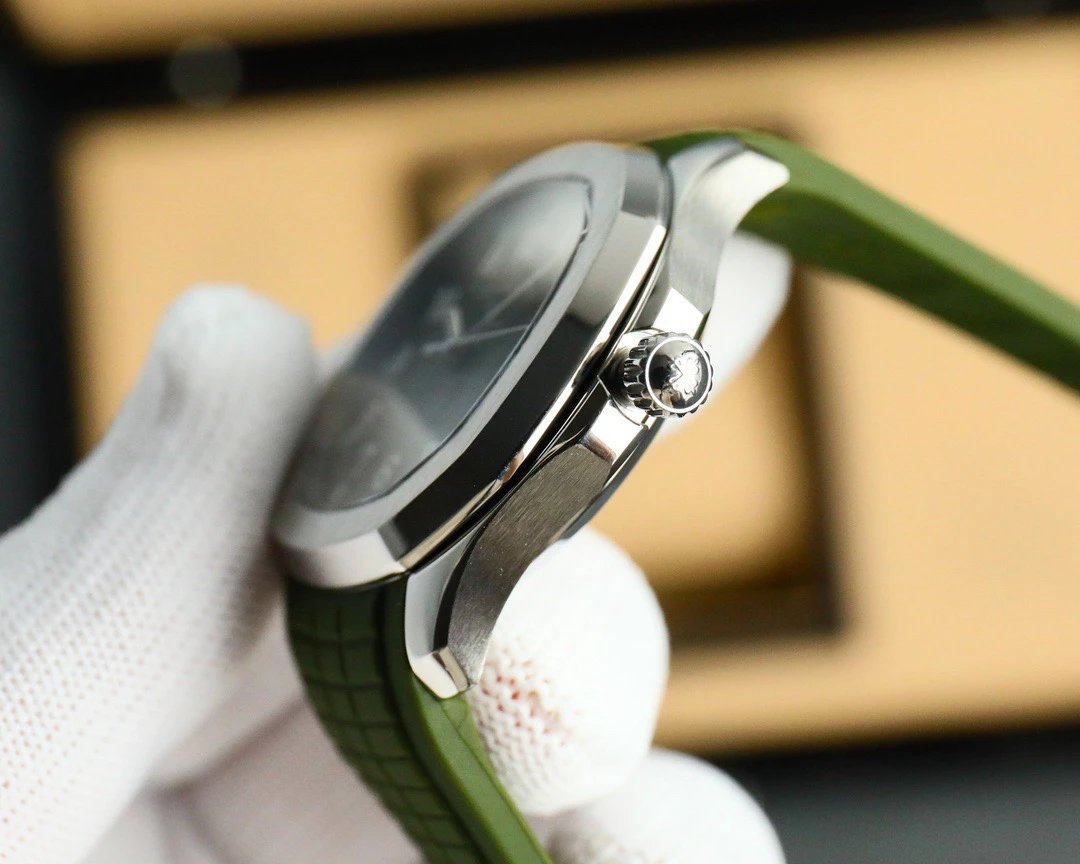 Patek Philippe Nautilus Automatic Watch Ver.C — photo 6