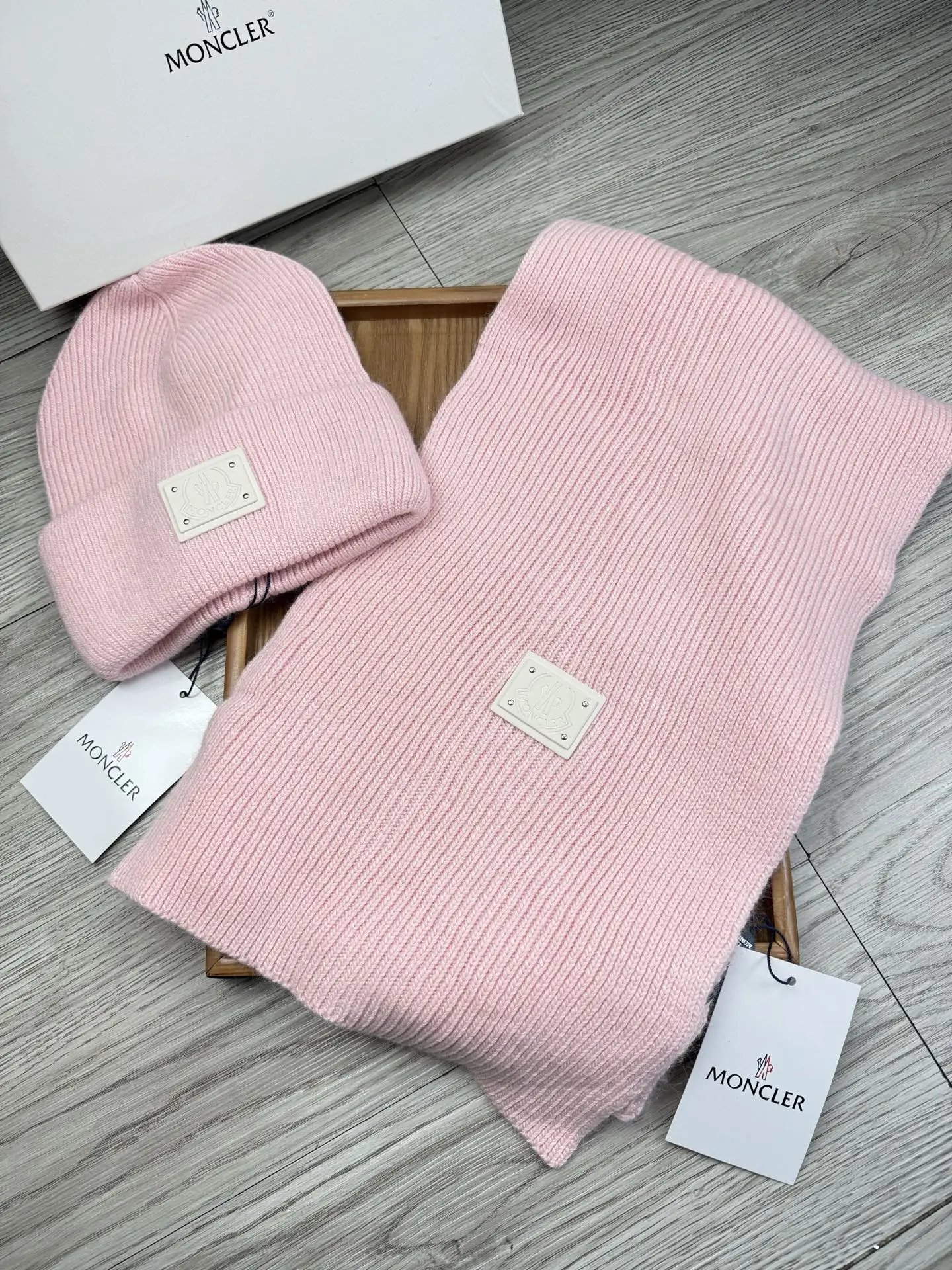 Moncler Wool Rabbit Fur Scarf & Hat Set Ver.D — QC