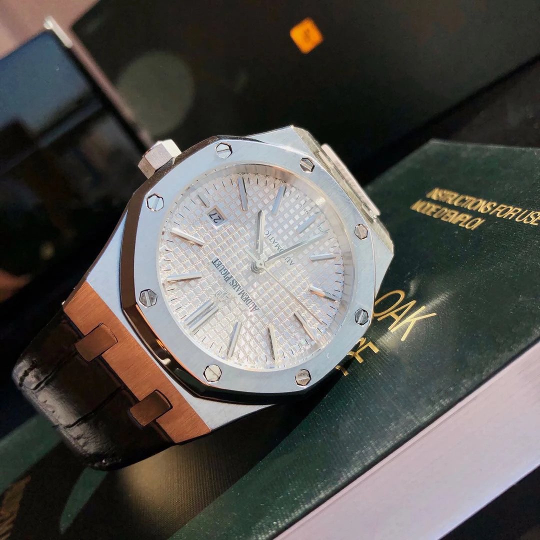 Audemars Piguet Royal Oak Automatic Watch 41mm Ver.C — photo 6