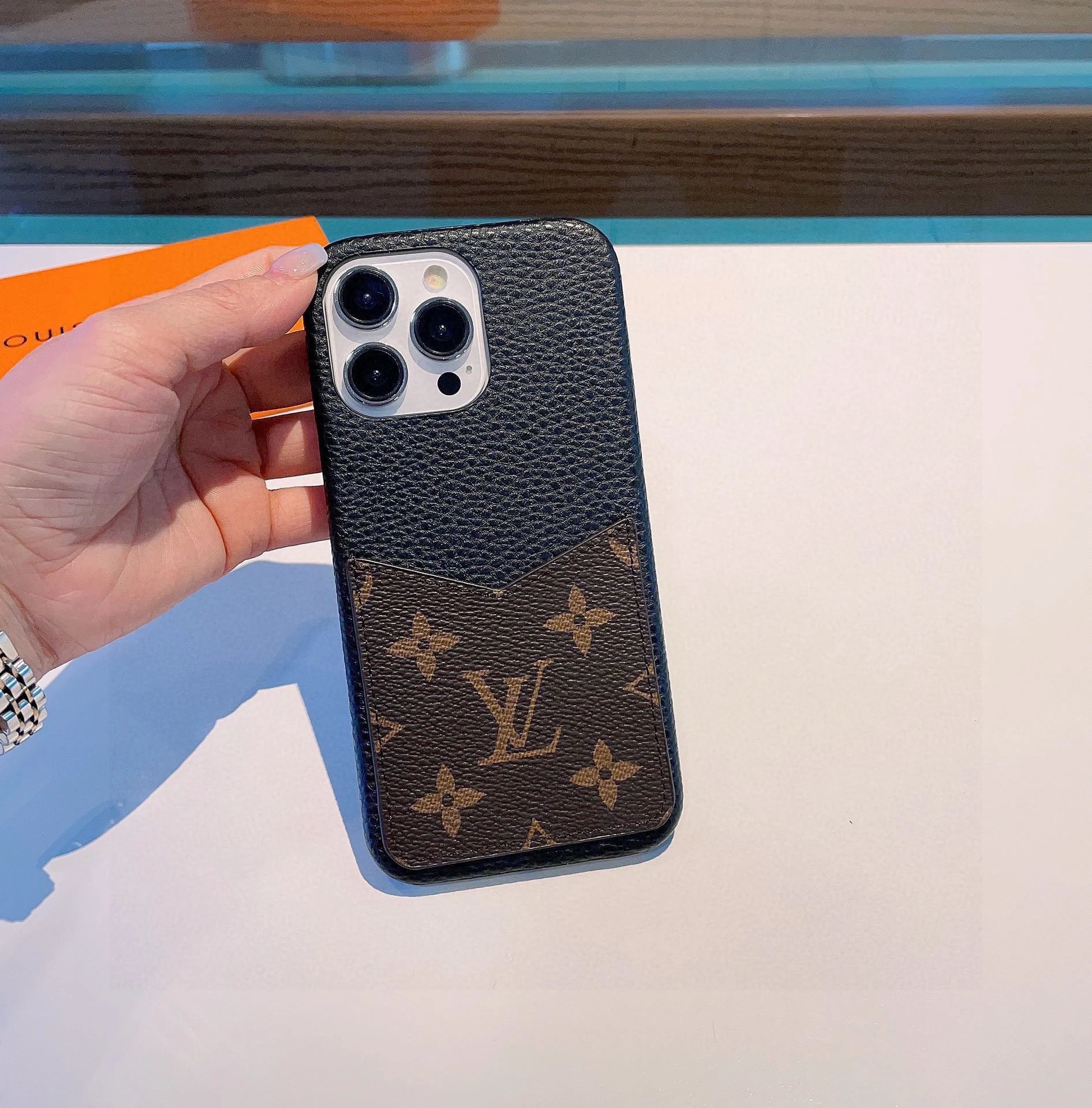 Louis Vuitton Phone Case Ver.I — QC