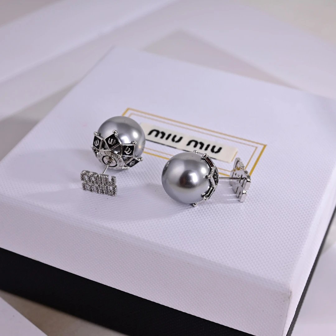 Miu Miu Earrings Ver.D — photo 2