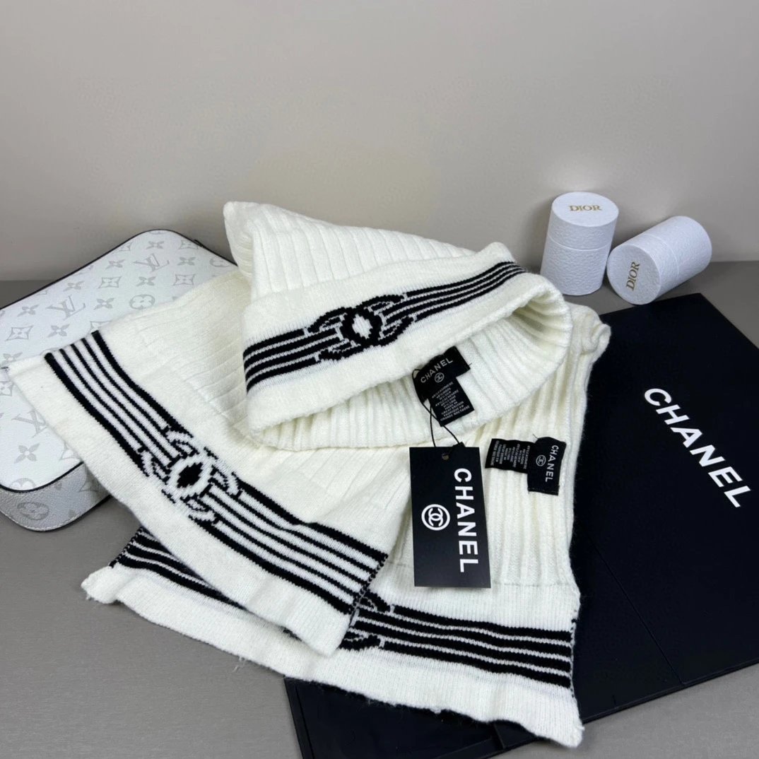 Chanel Scarf & Hat Set Ver.G — QC