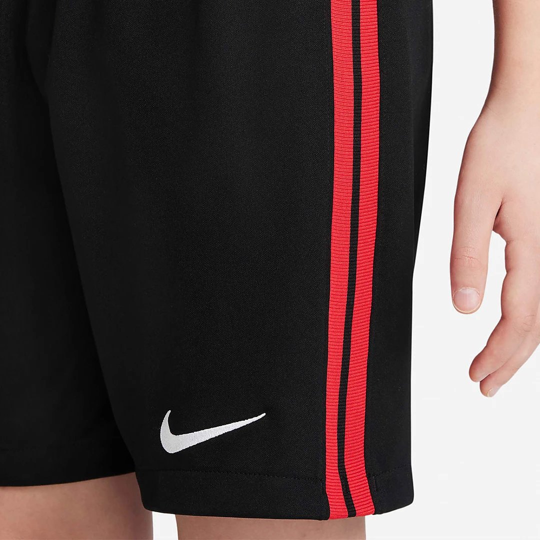 Eintracht Frankfurt 21/22 Home Jersey - Kids — photo 7