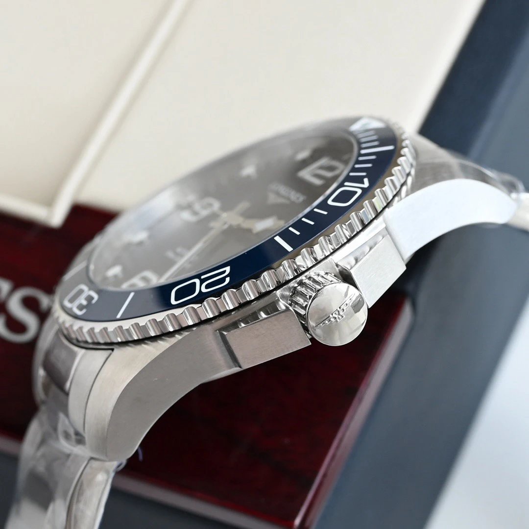 Longines Conquest Automatic Watch 43mm — photo 7