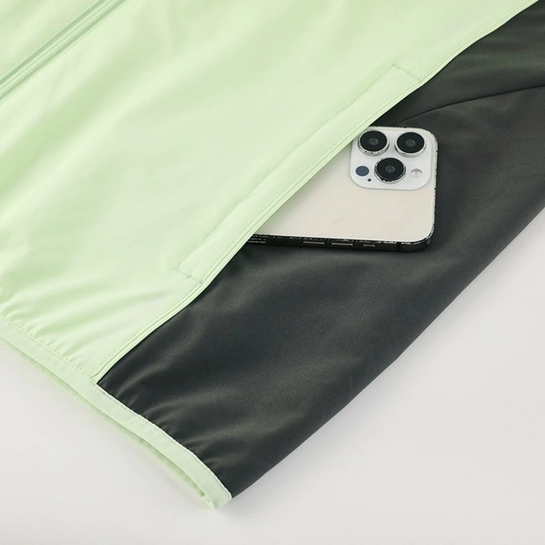 Real Madrid 2025 Windbreaker Jacket 26 Green — Photo 8